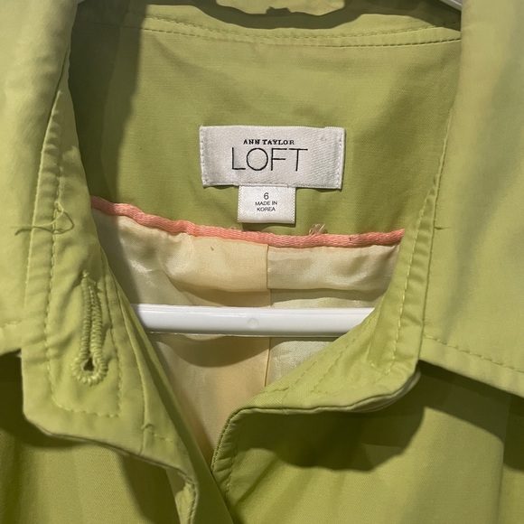 LOFT green belted long light jacket with buttons - Picture 3 of 8